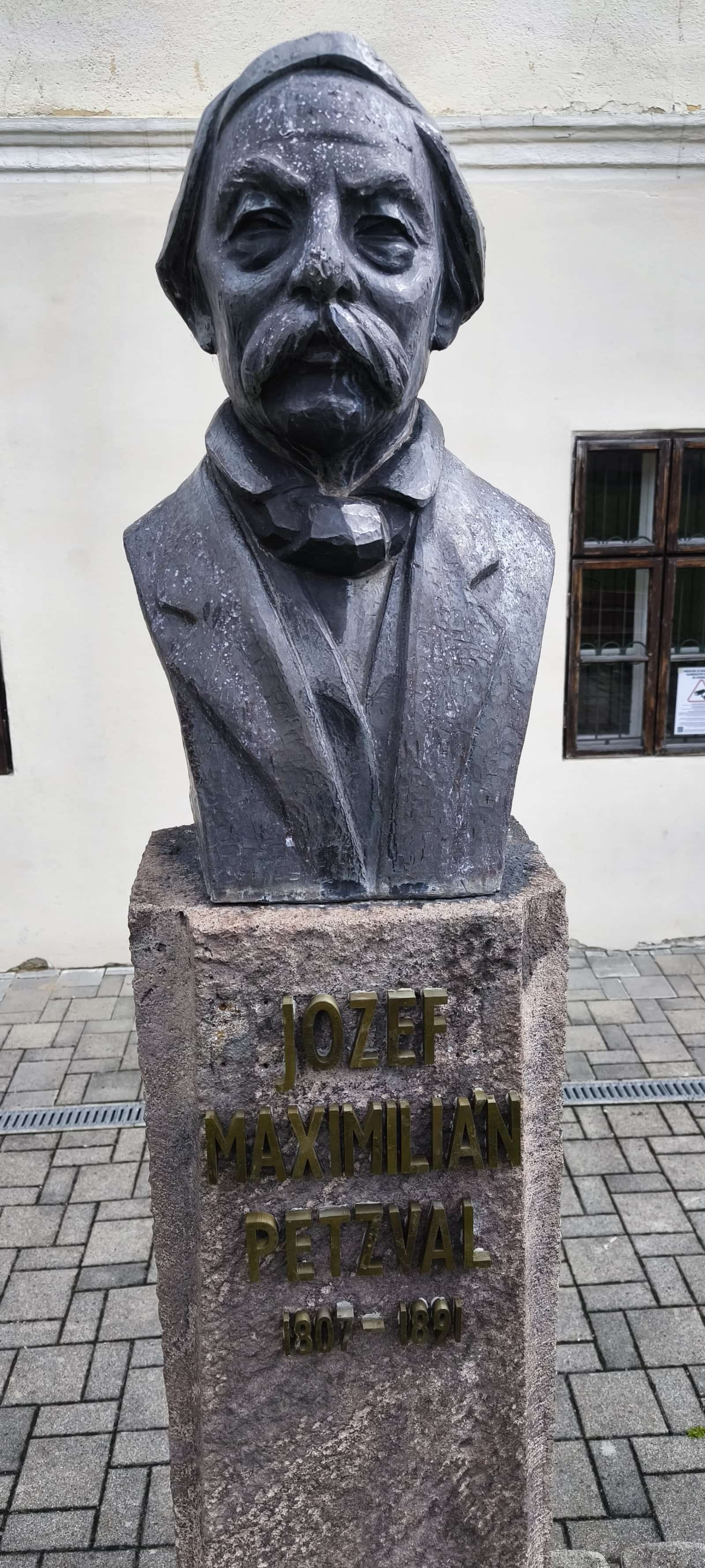 Múzeum Jozefa Maximiliána Petzvala