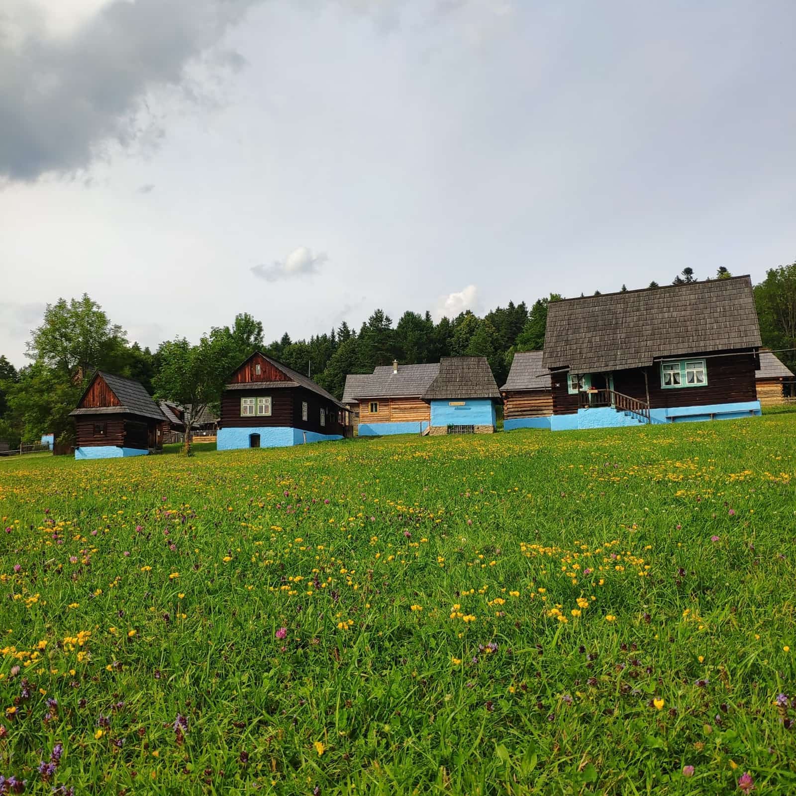Skanzen v Starej Ľubovni (Múzeum ľudovej architektúry pod Hradom Ľubovňa)