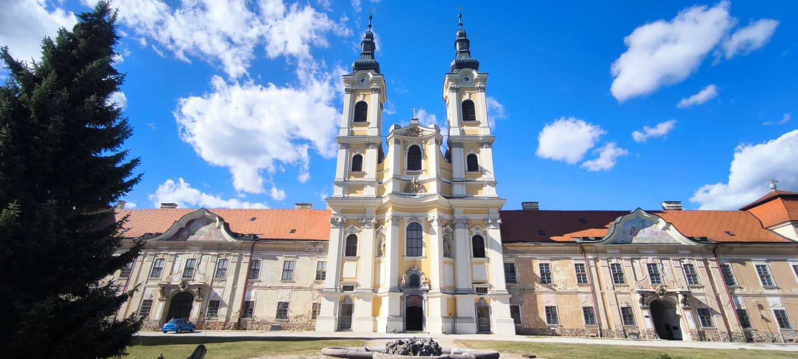 Premonštrátsky kláštor v Jasove