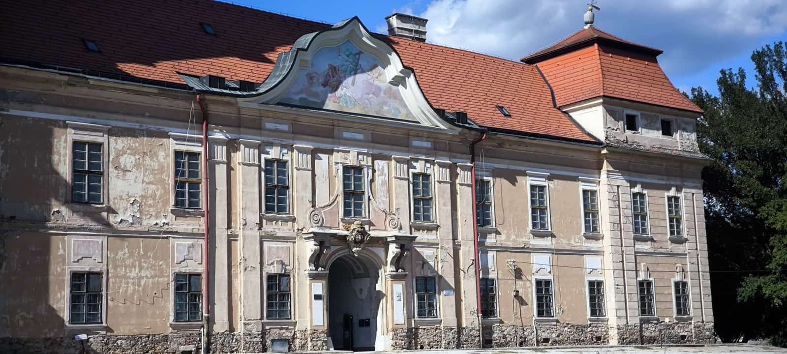 Premonštrátsky kláštor v Jasove