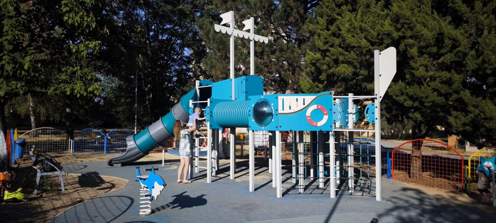 Zdroj: krasneslovensko.eu Katkin park – detské ihrisko (Košice – Terasa)