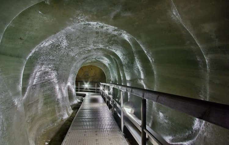 Dobšinská ľadová jaskyňa