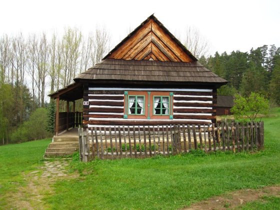Skanzen v Starej Ľubovni (Múzeum ľudovej architektúry pod Hradom Ľubovňa)