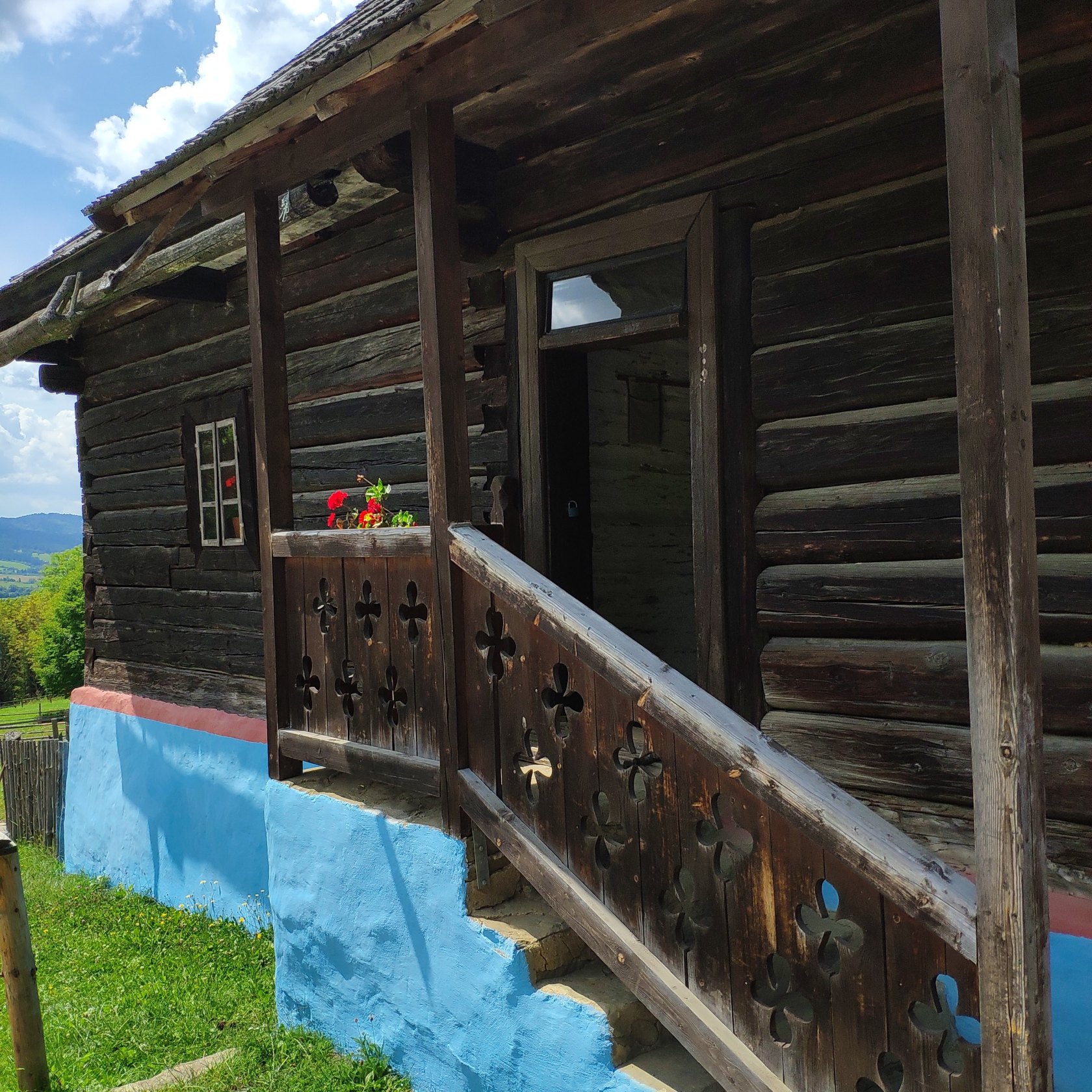 Skanzen v Starej Ľubovni (Múzeum ľudovej architektúry pod Hradom Ľubovňa)