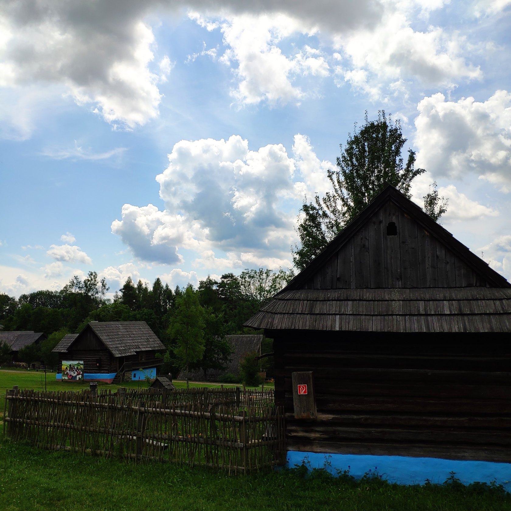 Skanzen v Starej Ľubovni (Múzeum ľudovej architektúry pod Hradom Ľubovňa)