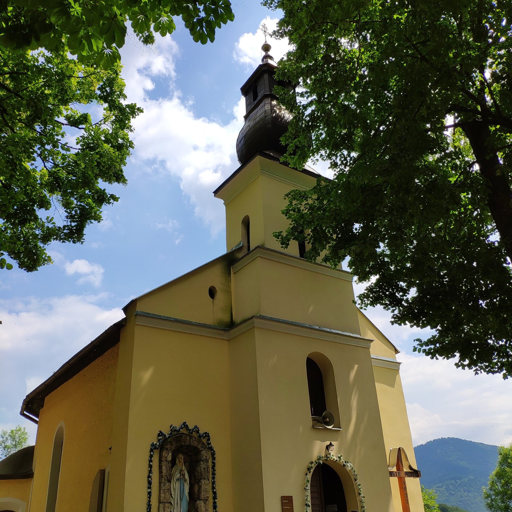 Kostol Navštívenia Panny Márie, Vlkolínec