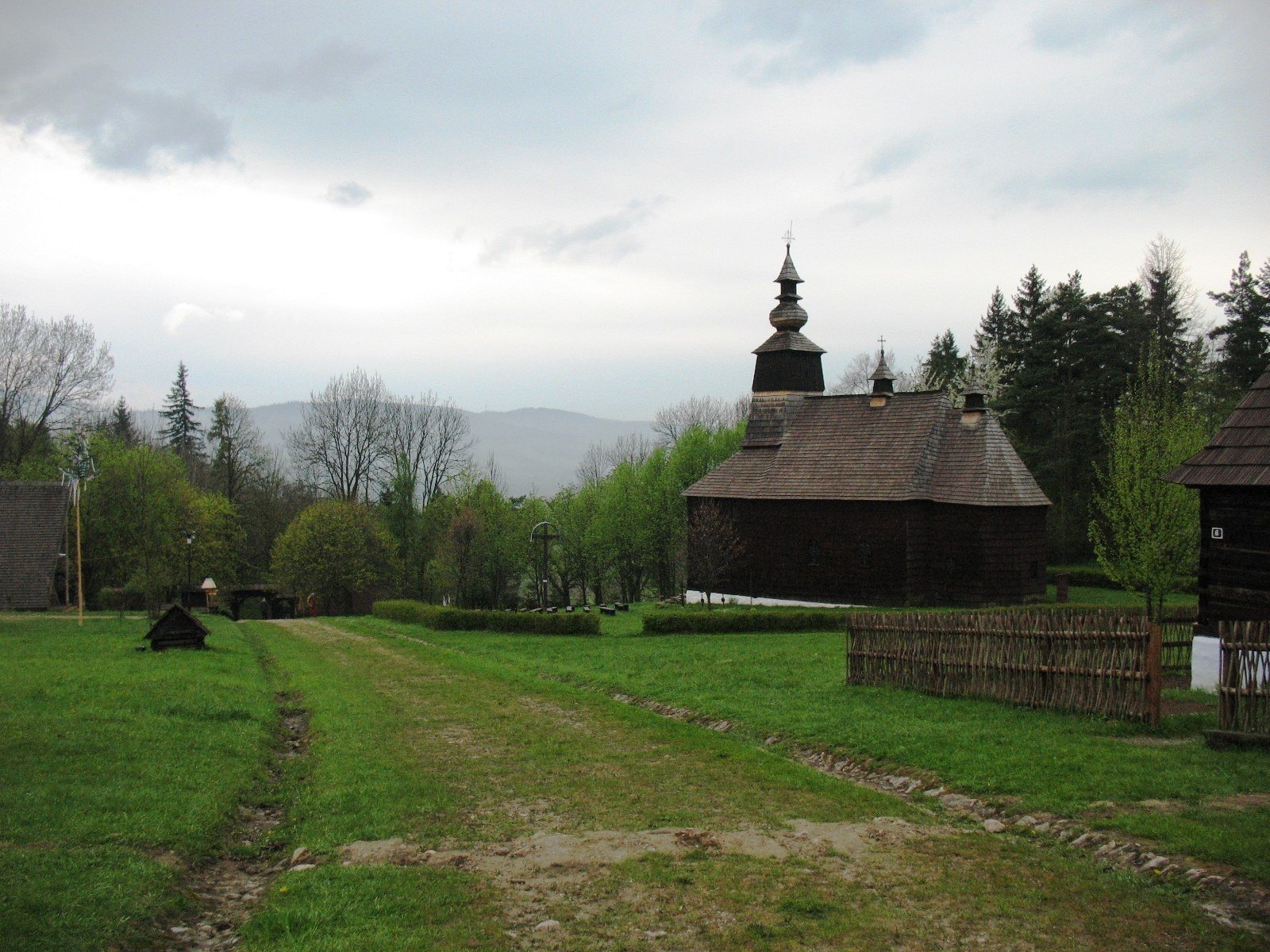 Skanzen v Starej Ľubovni (Múzeum ľudovej architektúry pod Hradom Ľubovňa)
