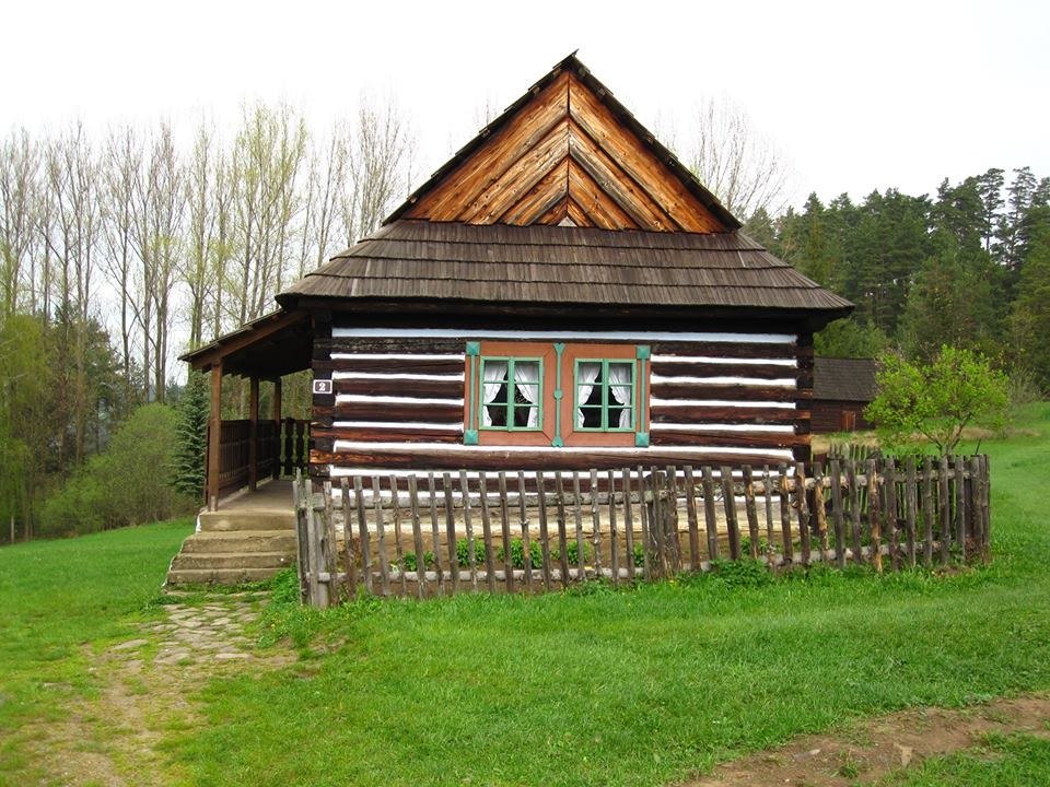 Skanzen v Starej Ľubovni (Múzeum ľudovej architektúry pod Hradom Ľubovňa)