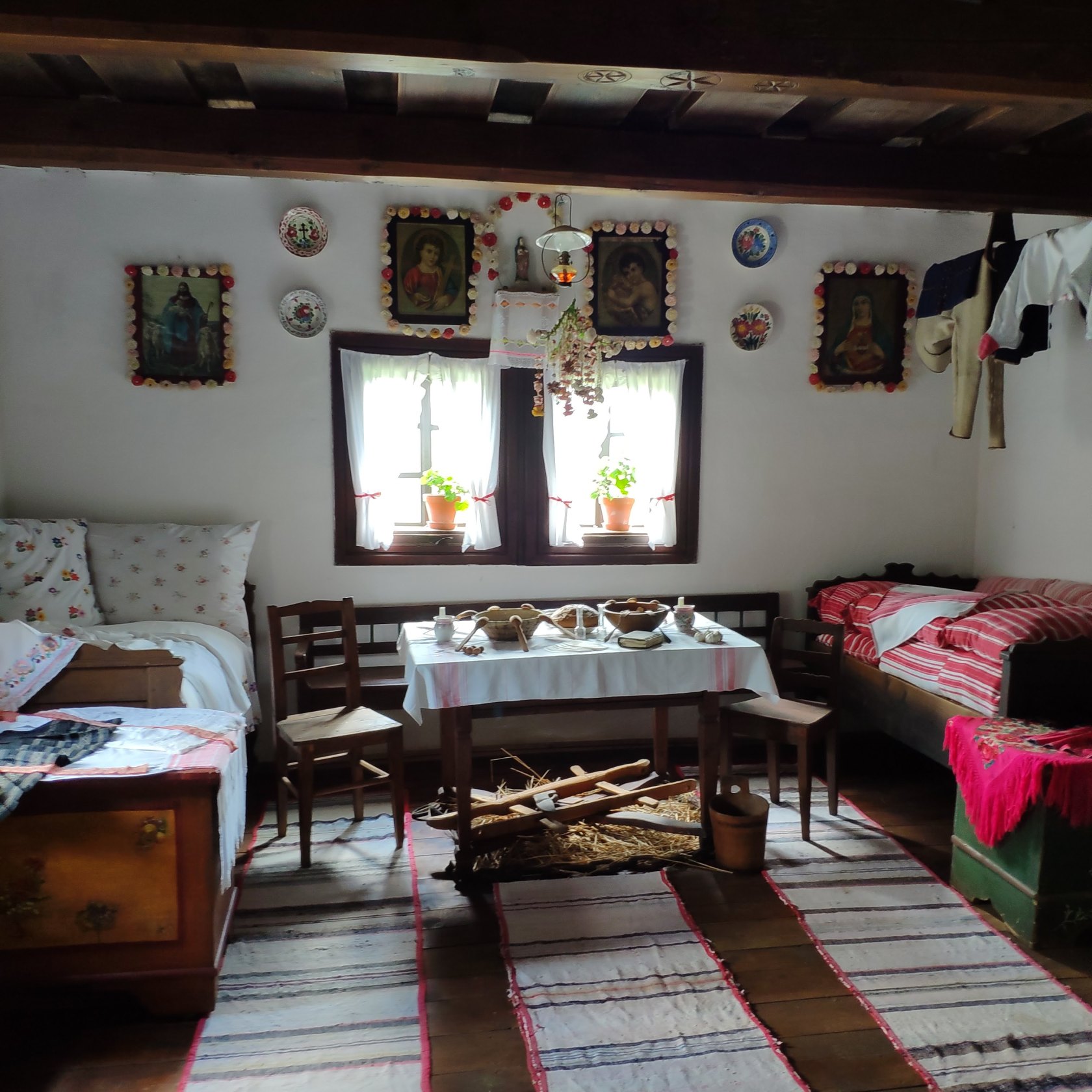 Skanzen v Starej Ľubovni (Múzeum ľudovej architektúry pod Hradom Ľubovňa)