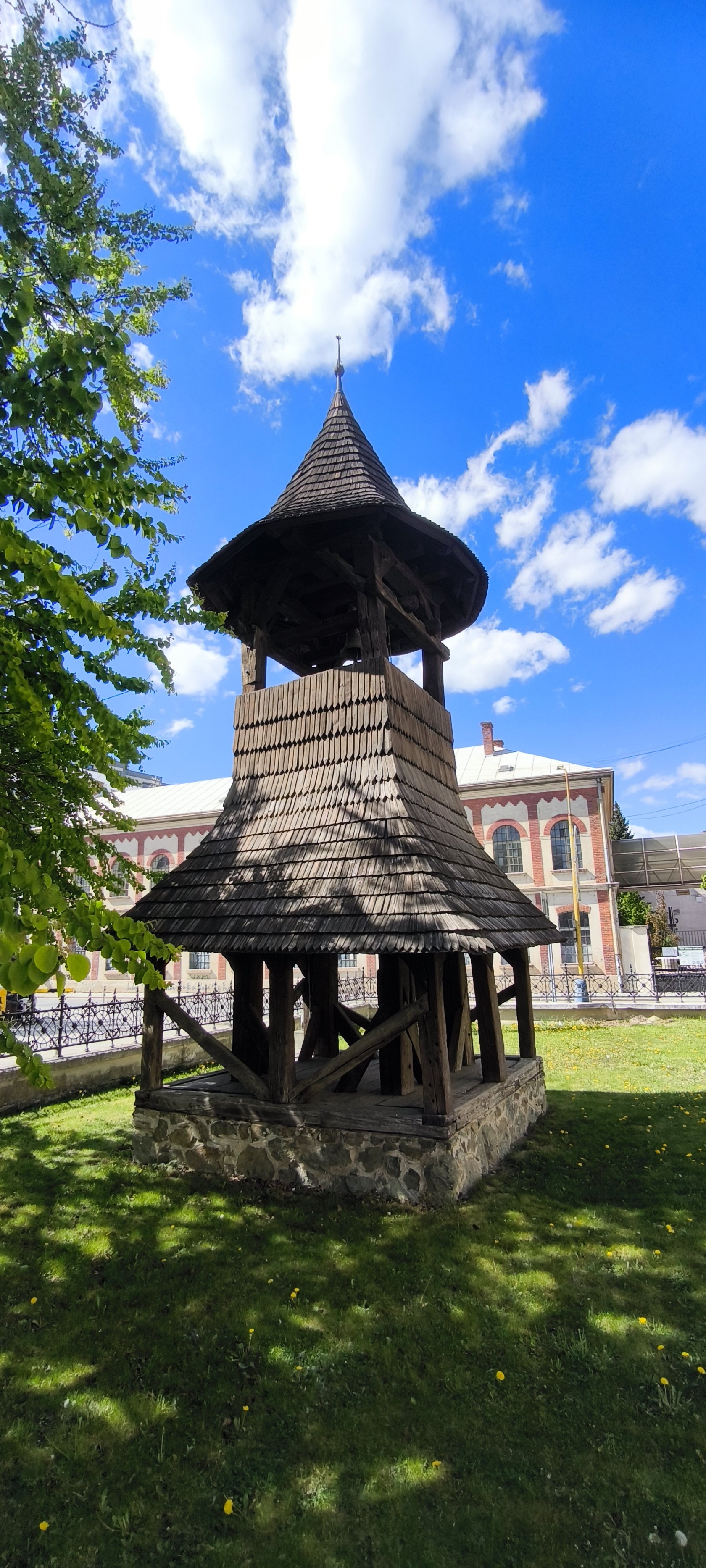 Gréckokatolícky drevený chrám sv. Mikuláša z Kožuchoviec (Východoslovenské múzeum Košice)
